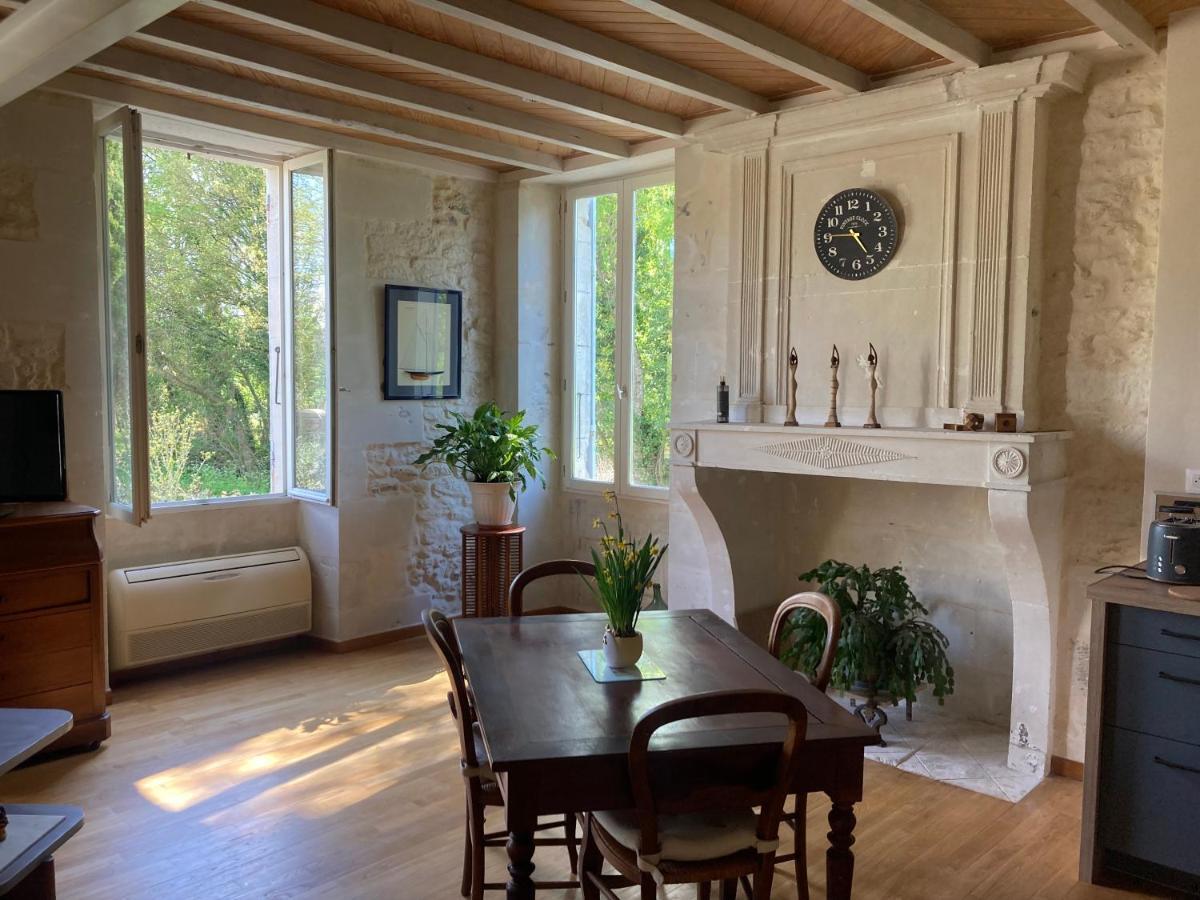 Appartement Les Ganivelles à Saint-Dizant-du-Gua Extérieur photo