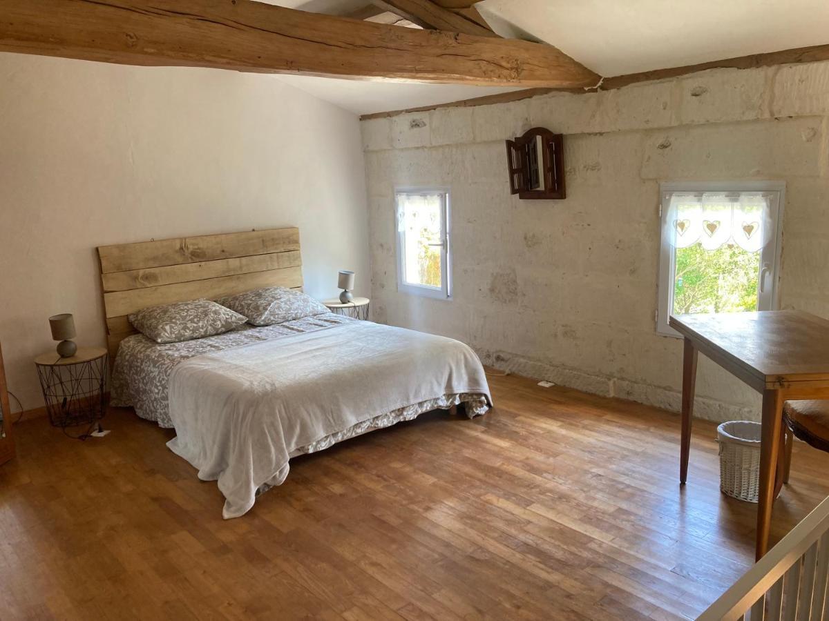 Appartement Les Ganivelles à Saint-Dizant-du-Gua Extérieur photo