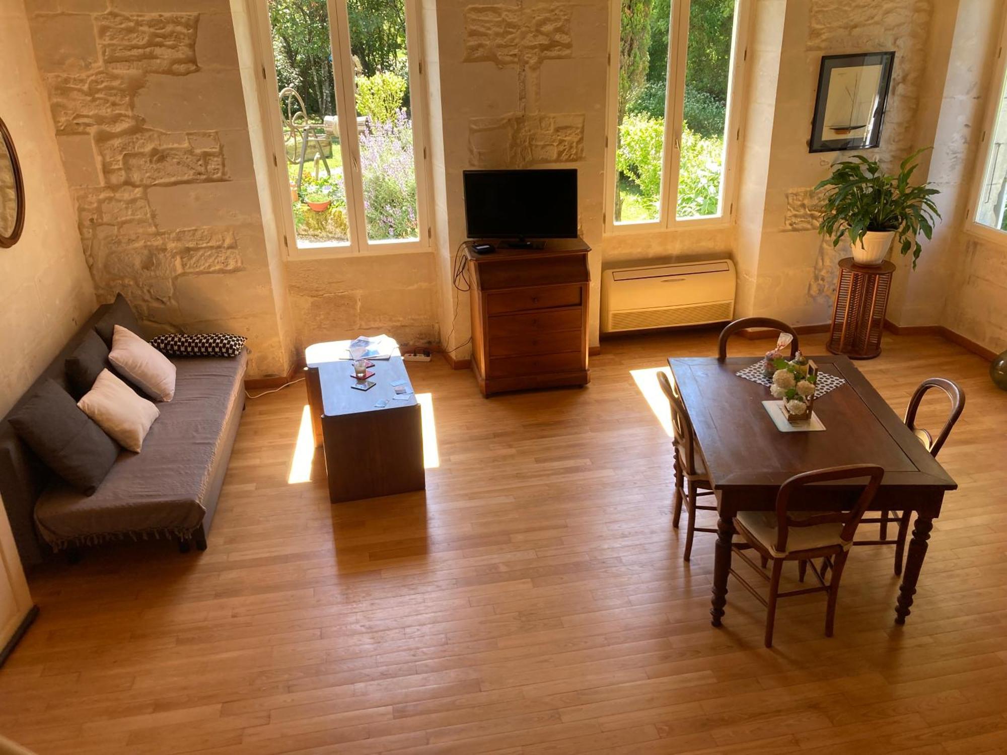 Appartement Les Ganivelles à Saint-Dizant-du-Gua Extérieur photo